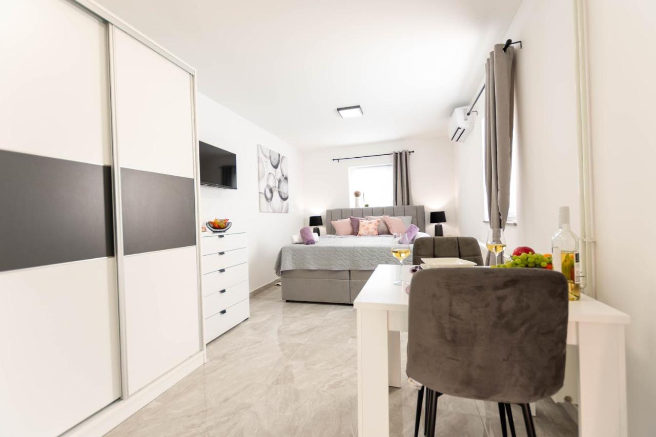 Apartmani Sun & Moon Bjelovar Exterior foto