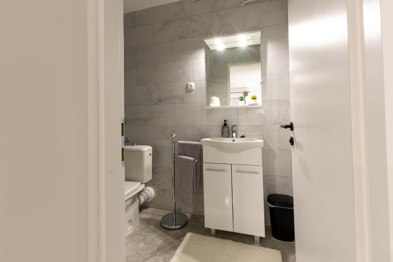 Apartmani Sun & Moon Bjelovar Exterior foto
