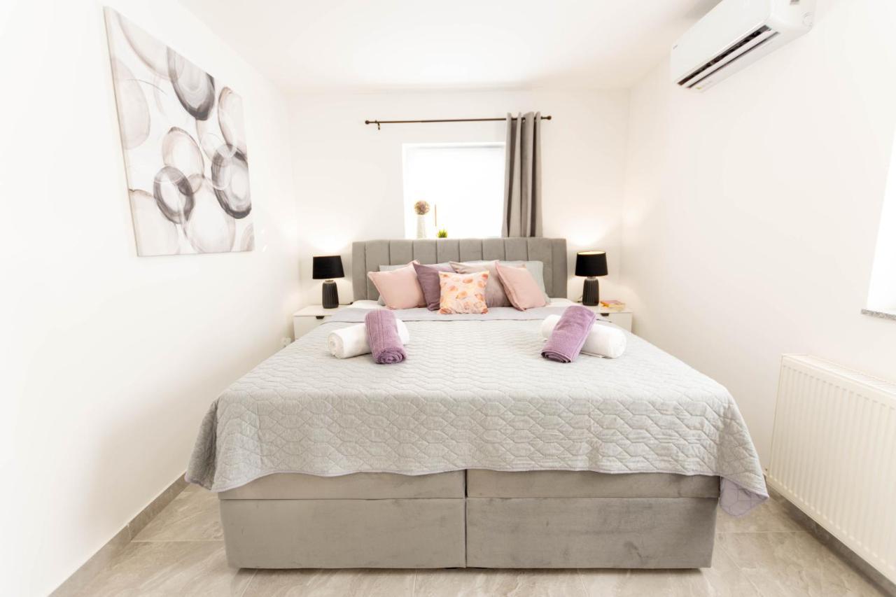 Apartmani Sun & Moon Bjelovar Exterior foto