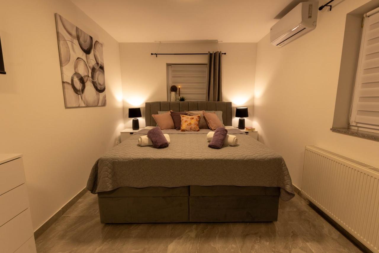 Apartmani Sun & Moon Bjelovar Exterior foto