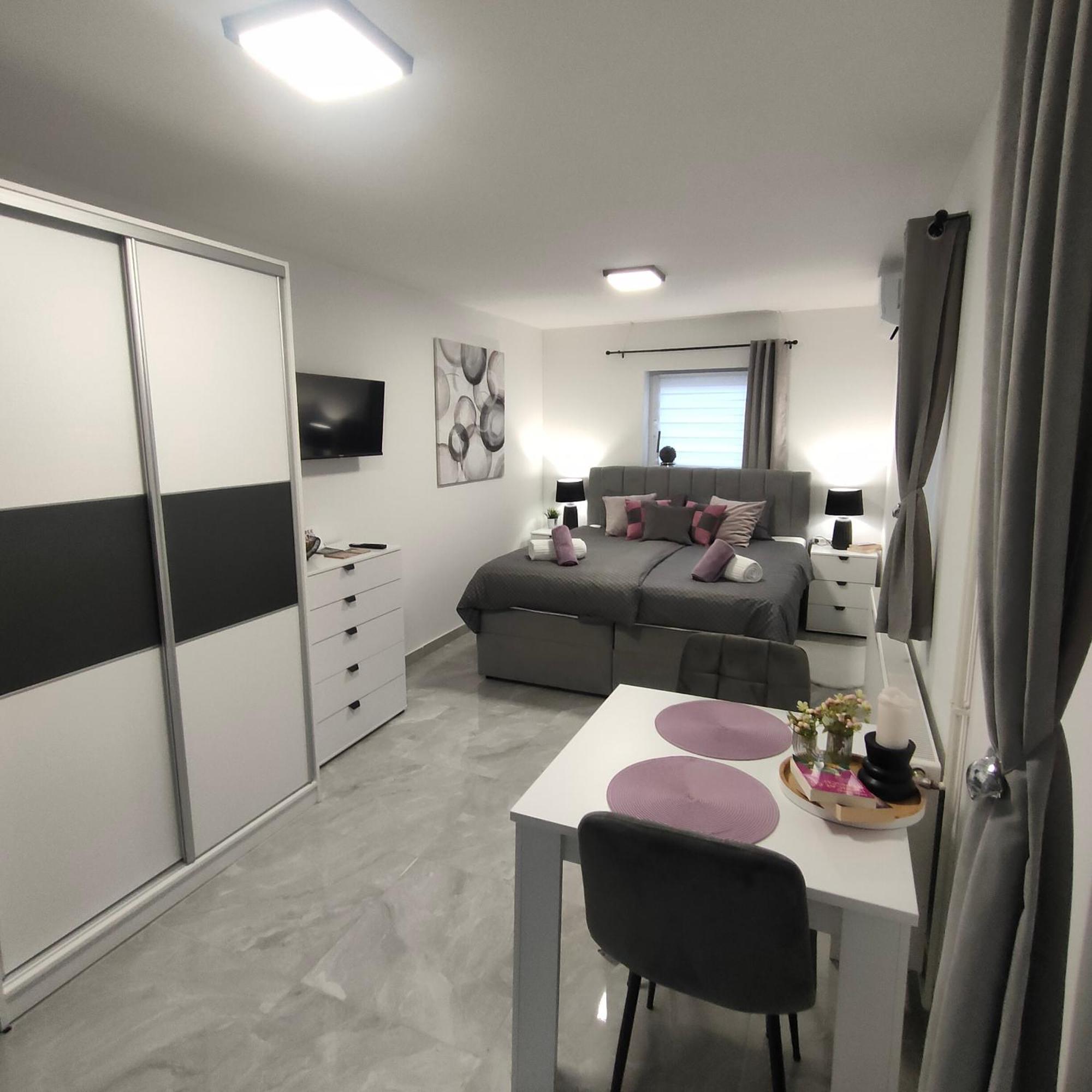 Apartmani Sun & Moon Bjelovar Exterior foto